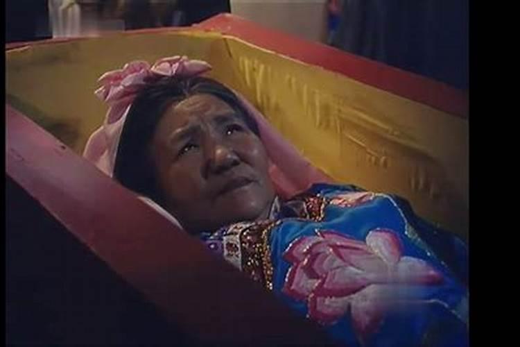 梦见奶奶死了办丧事的预兆