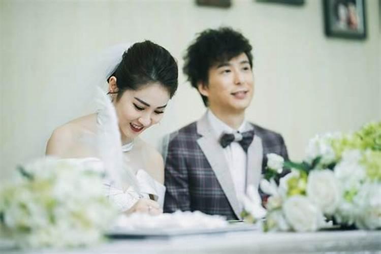 惠州算命合婚取名字选结婚挑日子很准的大师有吗？
