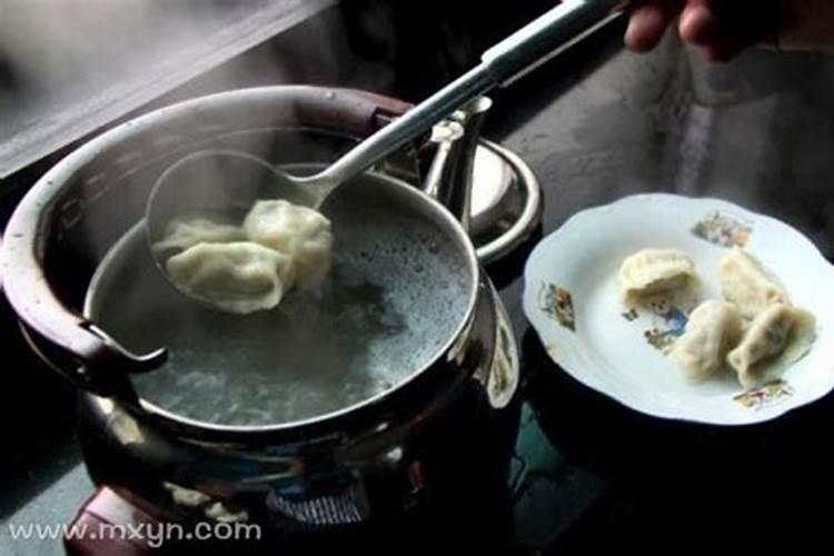 梦到煮水饺是什么意思？
