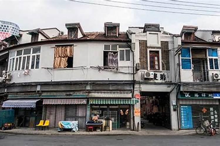 梦见搬家,请高人解析一下