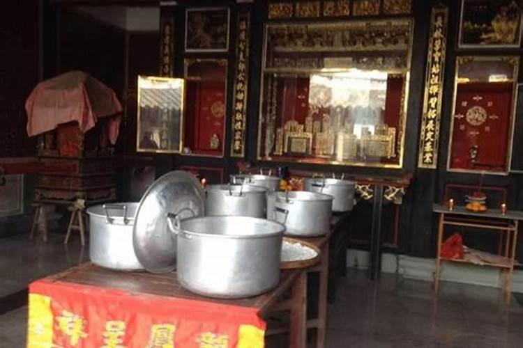 清明节上坟的意义是什么？