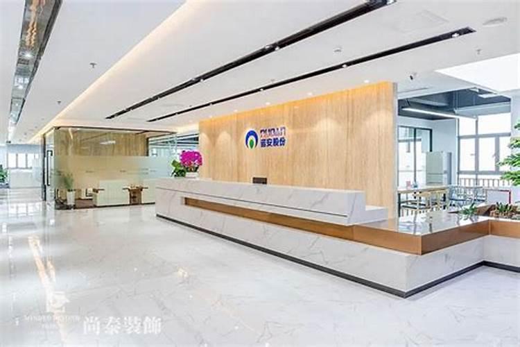 塌鼻梁的人—定丑吗(鼻子塌是不是注定丑)