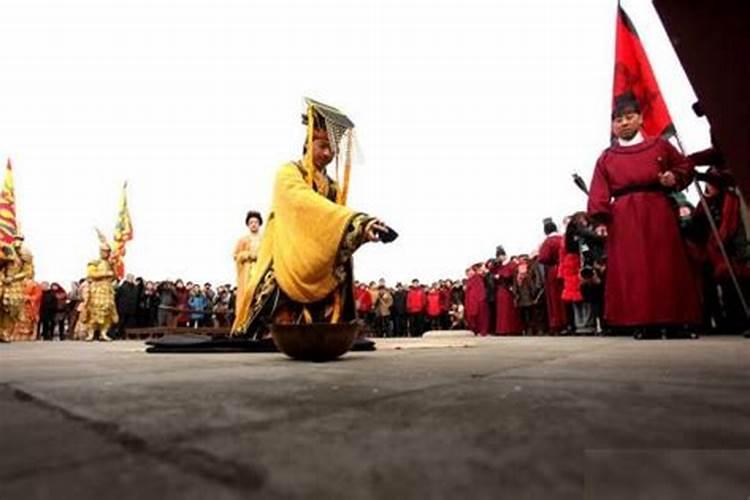 请问北京天坛皇帝祭天的具体流程是怎么样的!