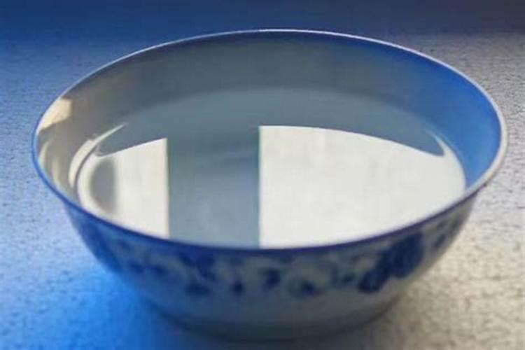 怎么知道自己八字属什么,怎样知道自己的五行属什么？