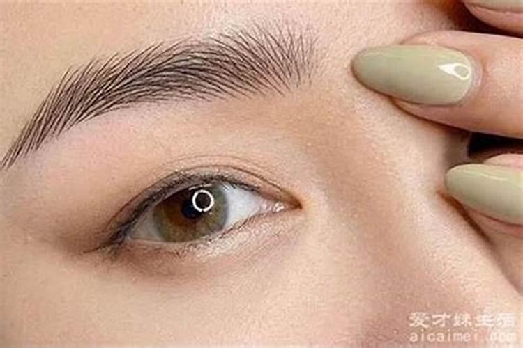 男人犯桃花煞什么表现,男人命犯桃花的特征