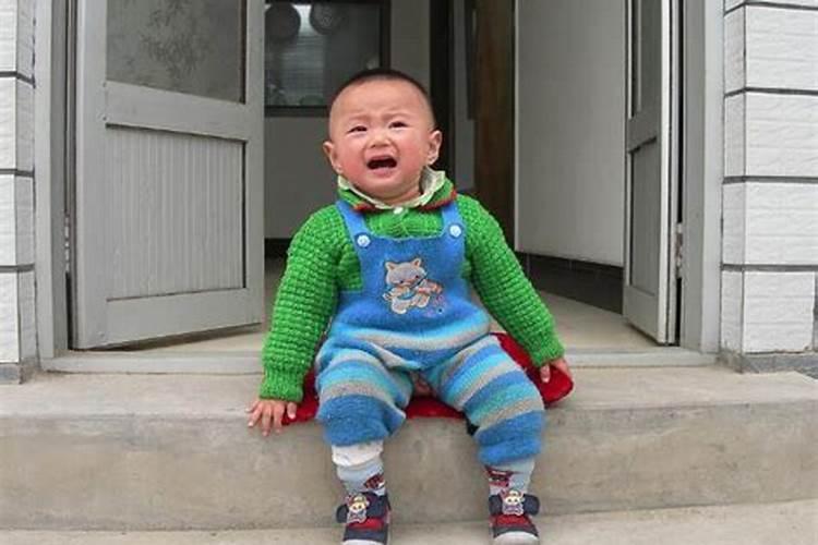 ...梦见自己结婚,结婚对象是前夫17、8岁时的样子,结婚当天前夫40岁的...