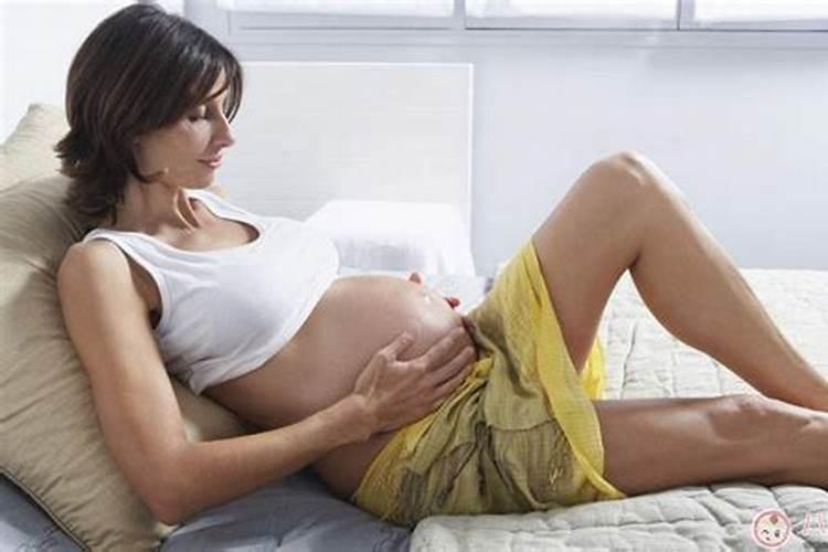 孕妇梦见黄蛇却生女孩是为什么