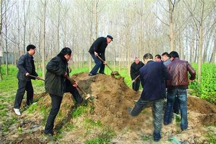清明节可以动土修坟吗