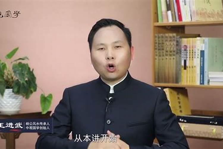 梦见暗恋的女生摸我的头的预兆