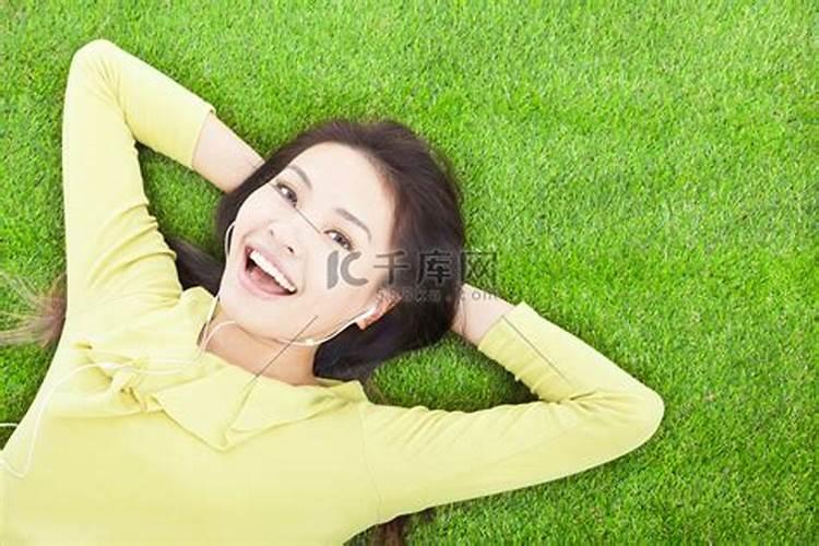 眉心长痘痘是什么原因