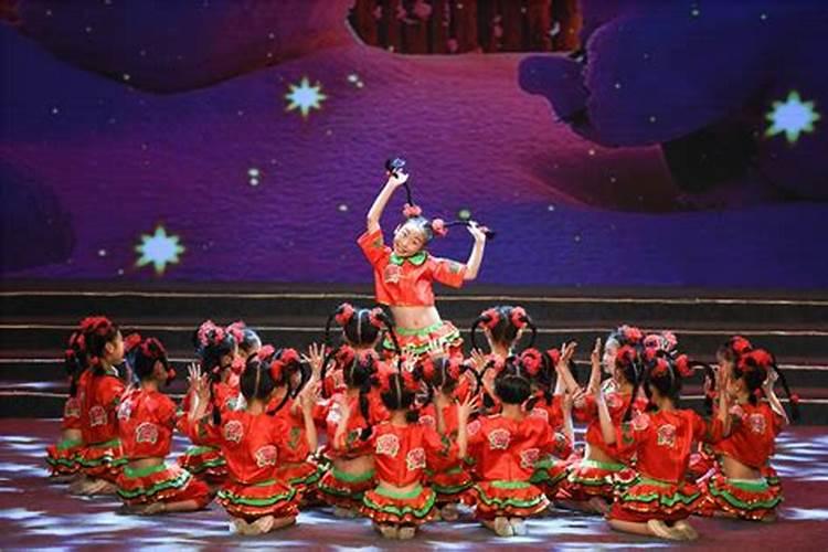 初二和初五哪天接财神