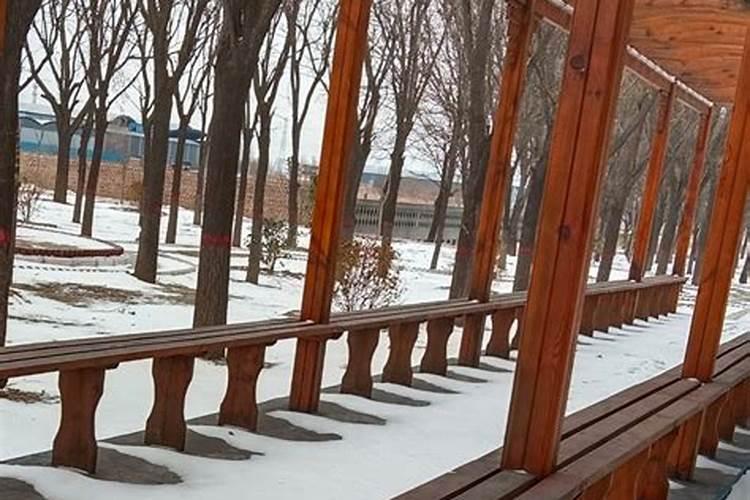 梦见黑色棺材是什么预兆