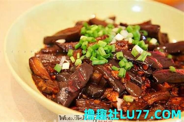 梦见有人抢我的东西吃的预兆