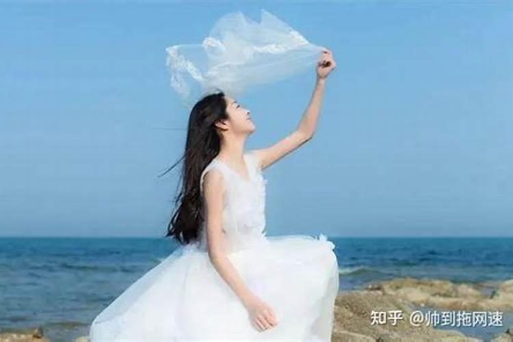 梦见死去的本家叔叔及其父亲在找我麻烦？