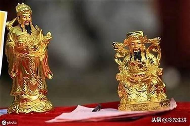 蛇年犯太岁的生肖