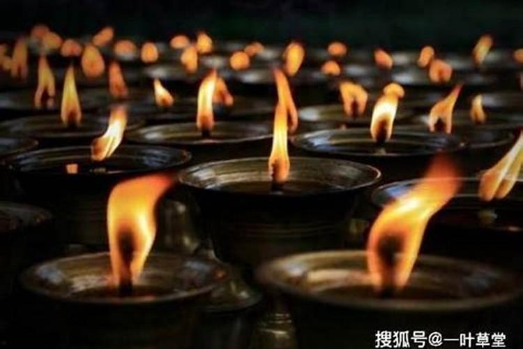 天河水命配什么 佛灯火命？