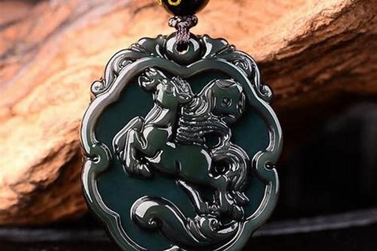 属马的戴什么项链比较好,属马犯太岁不能戴什么生肖项链？