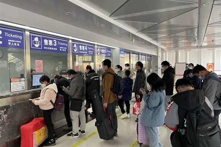 八字贵人查询表,如何判断八字中的贵人