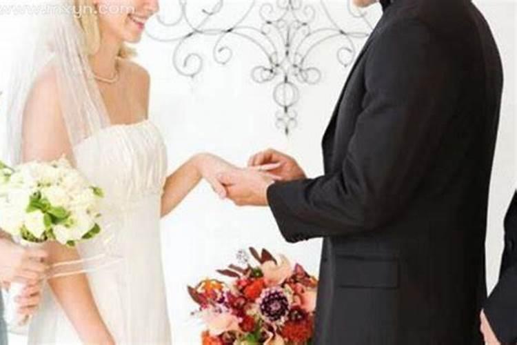 梦见别人重新结婚的预兆