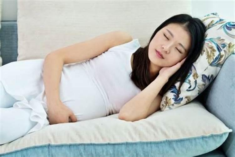 梦见蛇追自己是什么预兆