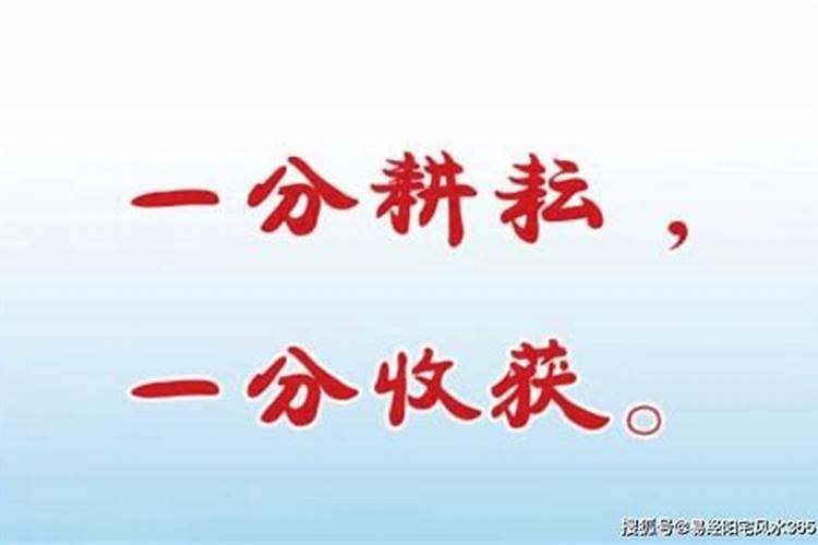 吉利的哪款车型适合年轻女孩子开呢,小点的不要太大的？