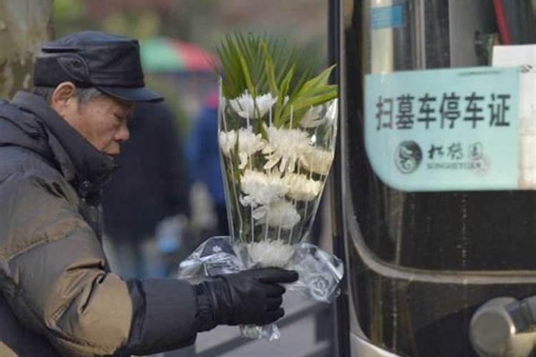 关于瑞雪的歇后语