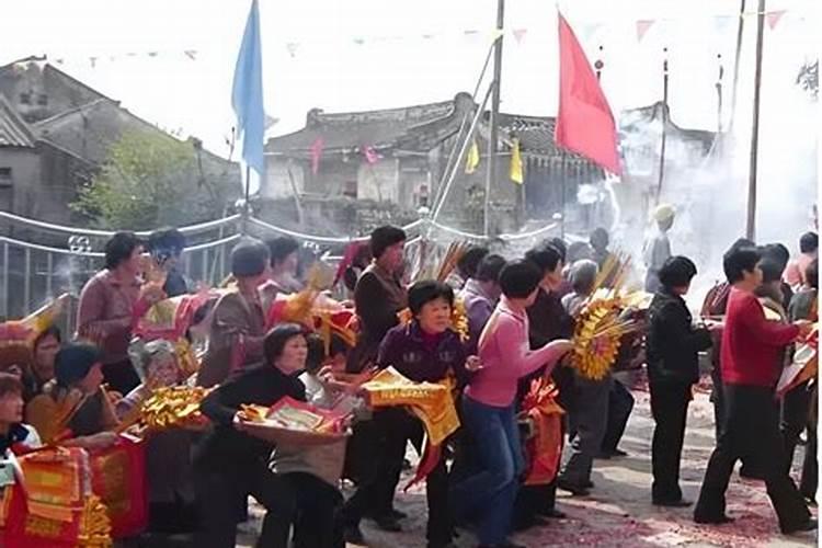 中国传统新年接神具体是什么神