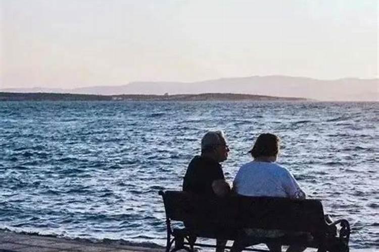 梦见带过世的妈妈旅游的预兆