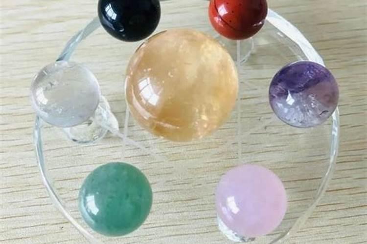 晚上为什么不能折金银纸？
