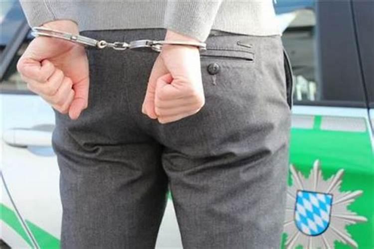 梦见抢银行是什么意思 梦见抢银行的意思