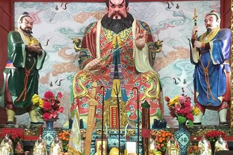 2023年属鸡犯太岁戴什么好属鸡2023年佩戴哪些东西好