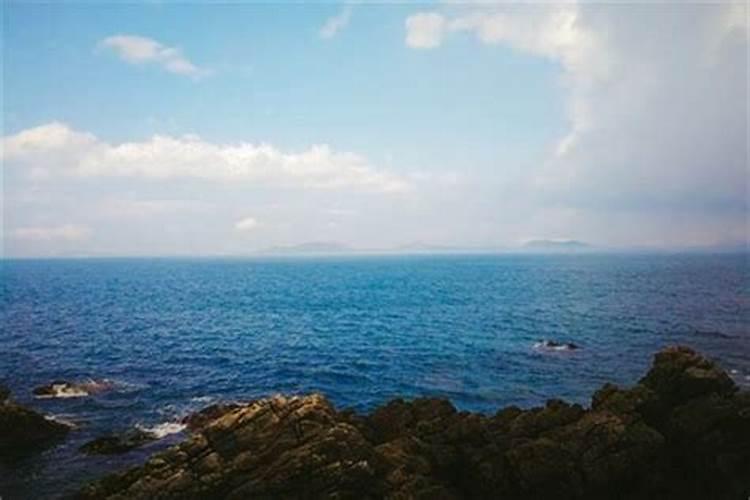 梦见海的寓意 梦见海的寓意是什么
