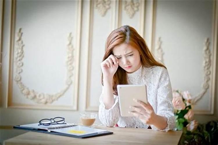 梦见已离婚的前妻要和我复婚怎么好还是坏事？