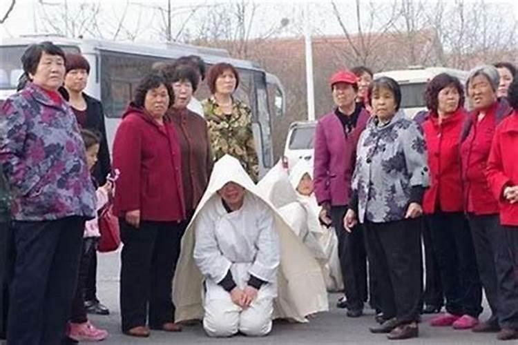 本命年属兔穿白色衣服吗 本命年属兔穿什么颜色