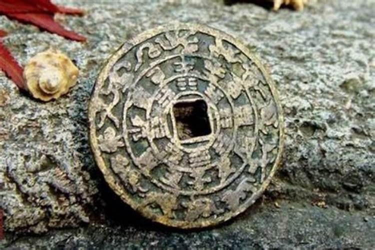 八字中代表自己是什么命的到底是年干还是日干
