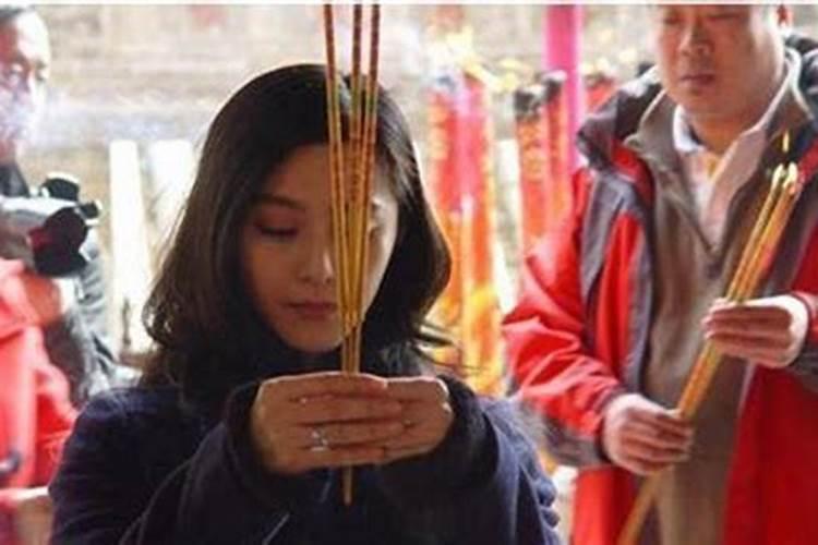 七月为什么不上香？