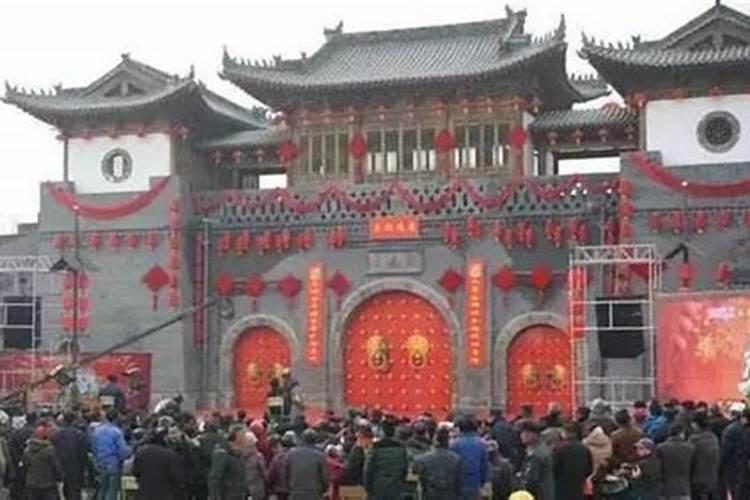 早出晚归的说说:看看父母这一辈人,辛勤劳作,早出晚归太累了