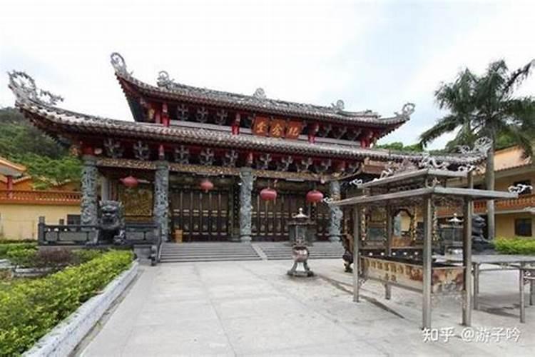 梦见我和情人出去旅游的预兆