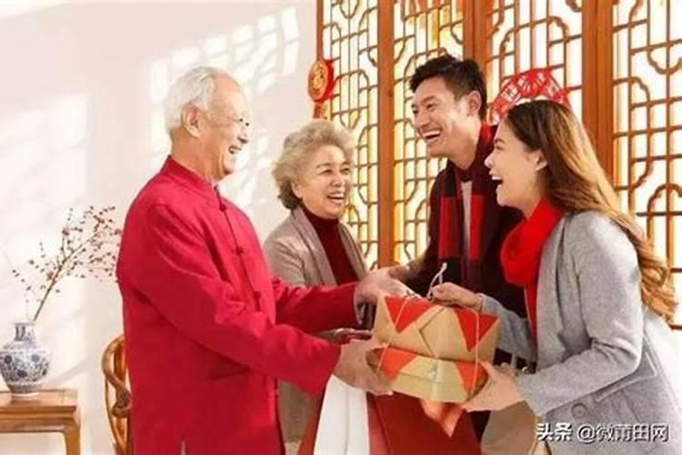 为什么初二不串门？