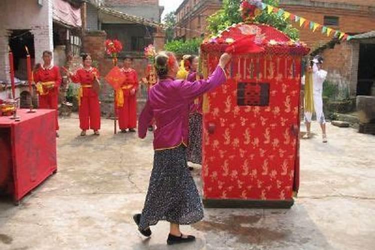 南昌市中元节风俗习惯应该怎么样