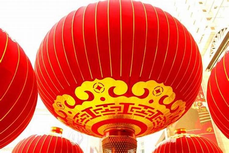门口的红灯笼怎么挂
