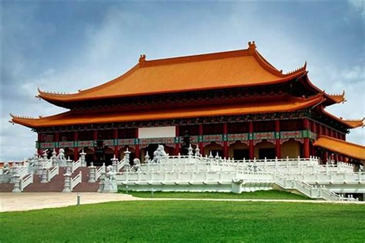 梦见到寺庙学习的预兆