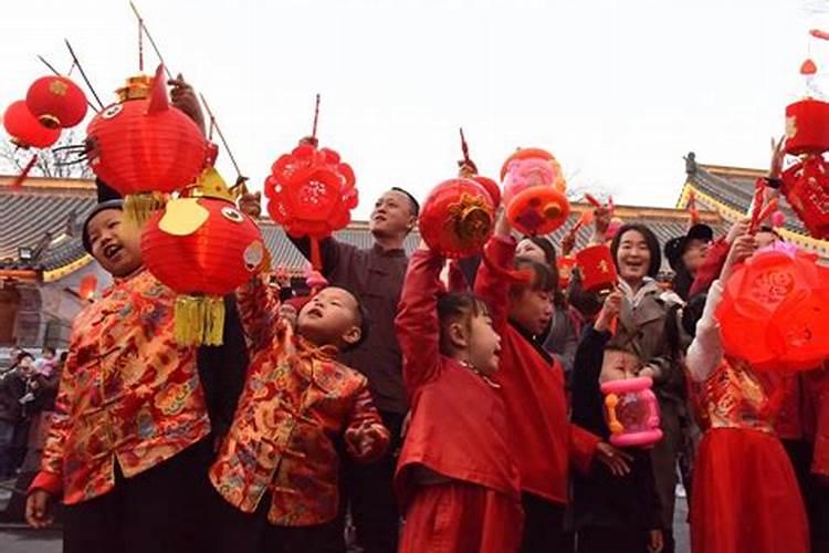 正月十五闹花灯,是哪里的风俗习惯？