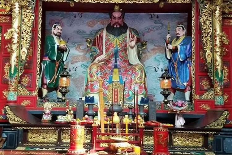 李诚大将军如何化太岁