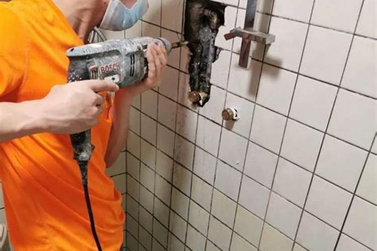 梦到水管漏水预示着什么