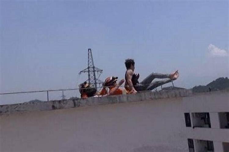 梦见表哥从楼上掉下来摔死的预兆