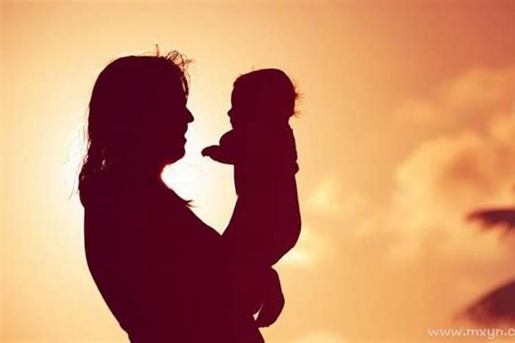 女人梦见抱小孩是吉兆吗