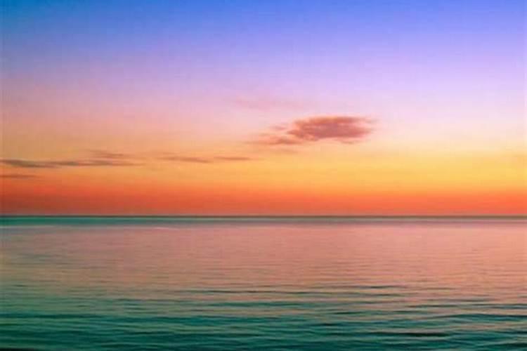 梦见夜晚的大海是什么意思？