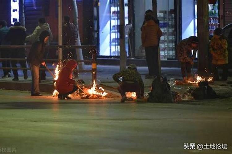 七月十五日祭祀祖先有什么讲究和准备工作呢？