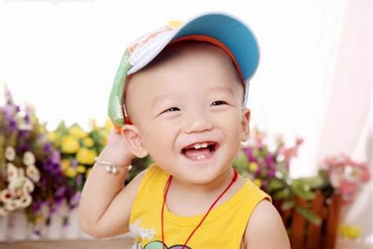 梦见三个小男孩是什么意思